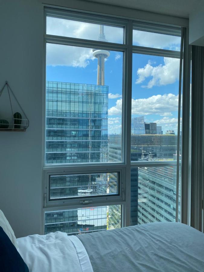 Toronto Cn Tower Maple Leaf Square Luxurious 2 Bedroom Condo מראה חיצוני תמונה